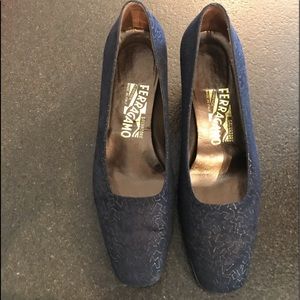Salvatore Ferragamo Navy Suede Pumps Size 8